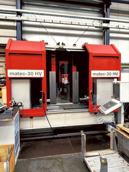 CNC vertical machining centre